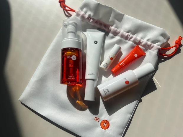 ドクターズコスメ好きが選ぶ実力派2ブランドのクリスマスコフレがお得すぎる！_2_3