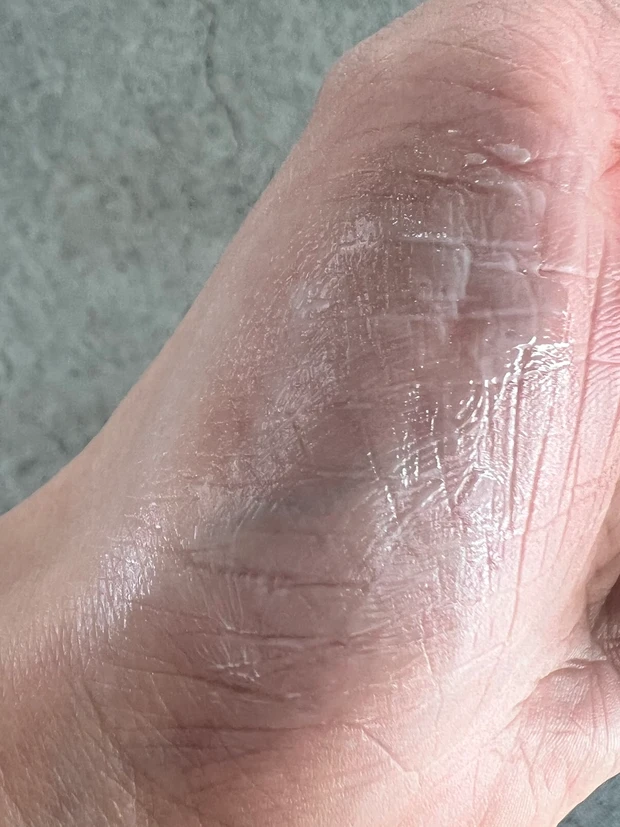 【アイケア】FAS ザ ブラック リフト アイクリームで目元の悩みまとめて解決！_2_2