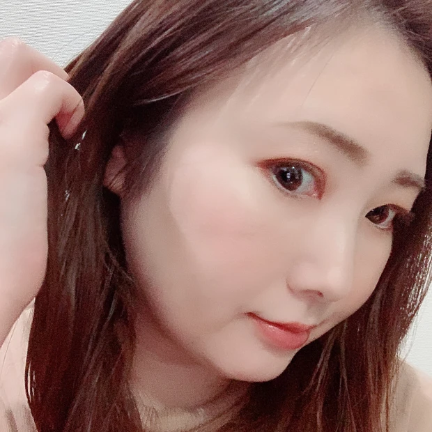 【いち髪】リニューアル!「まとまらない」から「ストンとまとまる」髪へ。どんな動きでも元のシルエットに戻るヘアオイル。_2_2