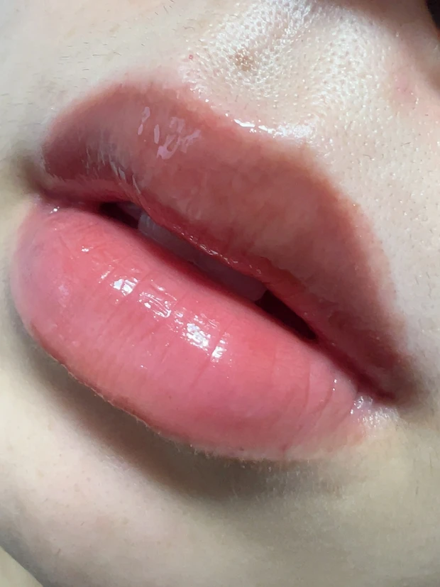 【徹底比較】HERA センシュアルヌードグロス 大人気3色380チェリッシュ・422ランジェリー・462スピーチレス|ぷっくりツヤが欲しい人におすすめ!_10