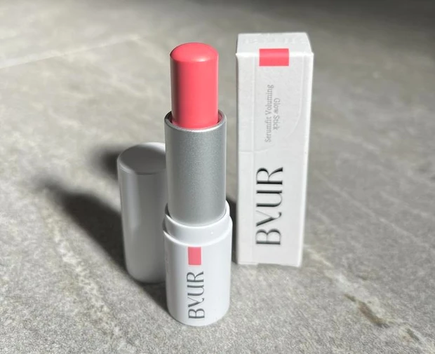 【3位】《バイユア》Qoo10メガ割推しコスメ♡セラムフィット ボリューミング グロースティック新色「02 ペタル」レビュー