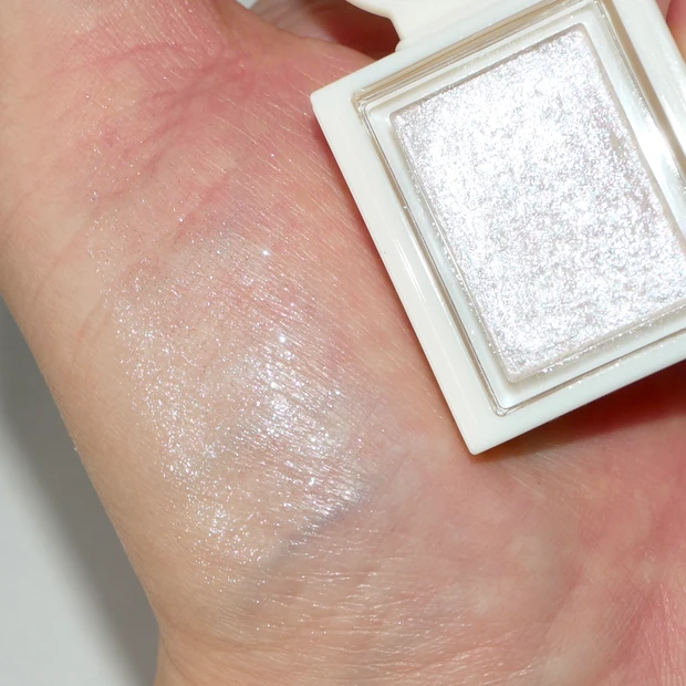 マジョリカマジョルカ シャドーカスタマイズ ブリリアントグリッター WT901 くすだま