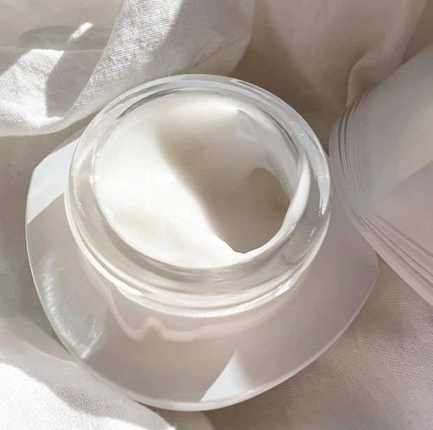 【最愛クリーム】SENSAI［センサイ］AS イルミナティブクリーム（全顔用抗シワ設計）でシワ改善しながらうるおい・ハリ・ツヤ・キメ全て叶える！_3