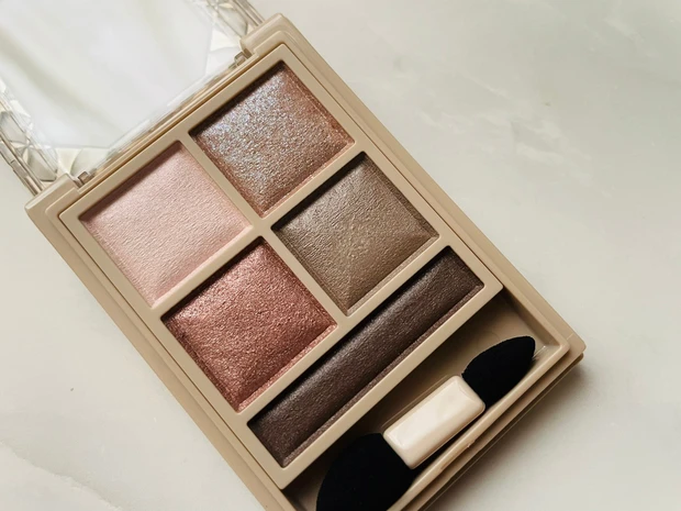 【新作】目もと、大きくよりも印象的に…！Viseeのパノラマデザインアイパレットに限定色登場♪スウォッチ・アイメイク写真アリ◎_7_1