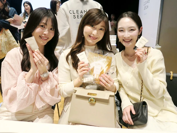 アプソリュ ザ UVクリーム