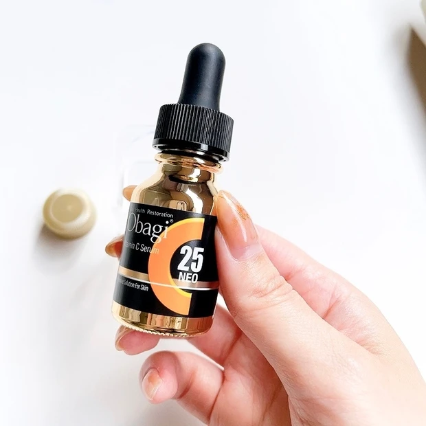 【MAQUIAベスコス殿堂入り】美容好きに愛されるアイテム［オバジCセラム NEO］今より一歩踏み込んだエイジングケアを考えている人におすすめしたい一品。
オバジの種類と選び方ついてもご紹介！_1_3