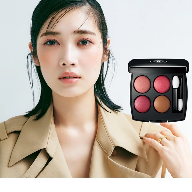 誰をも夢中に！ シャネルの名品アイパレット「レ キャトル オンブル 36…