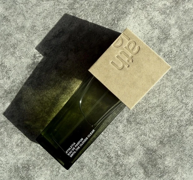 【2026おすすめ香水】アスレティア初のフレグランスはどう?オードパルファン2種をレビュー
_5