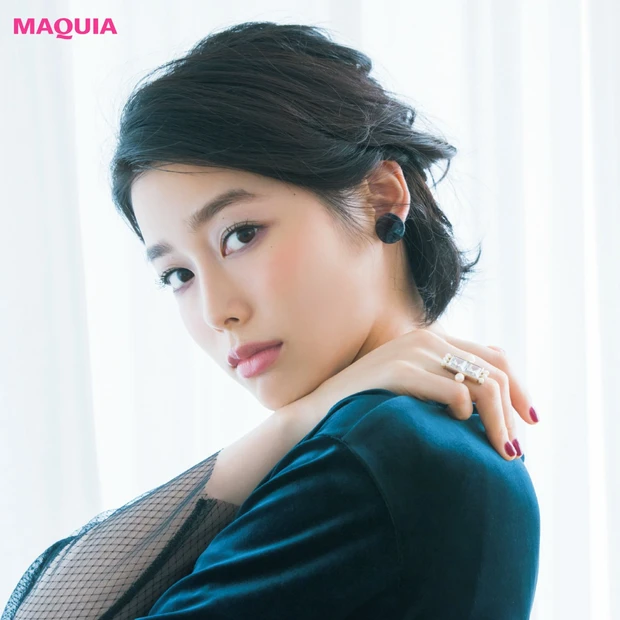 ボブ ヘアアレンジ くるりんぱで簡単!ワンランクアップのイメチェンヘアアレンジ