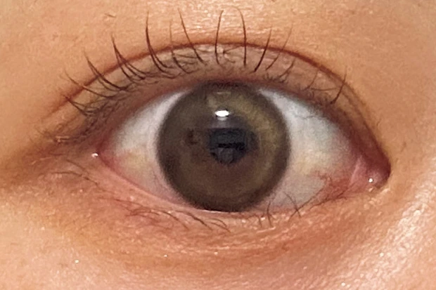 落ちない UZU EYE OPENING LINER BLACKをお試し