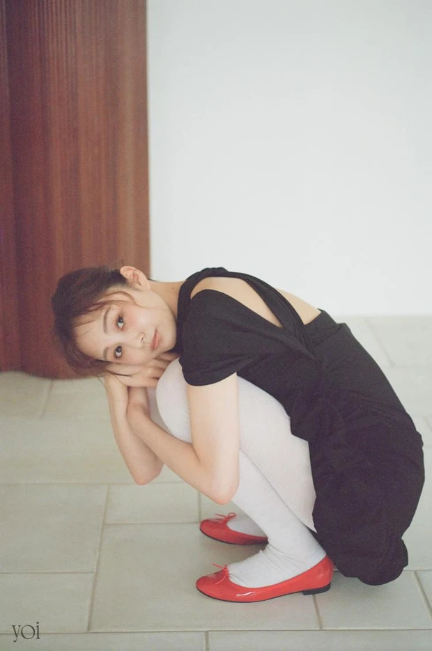 舞空瞳 宝塚歌劇団 星組 娘役トップ インタビュー ファッション