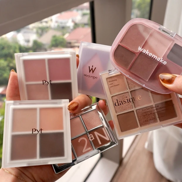 2025年最新】韓国コスメアイシャドウおすすめ6選｜デイリー使いの