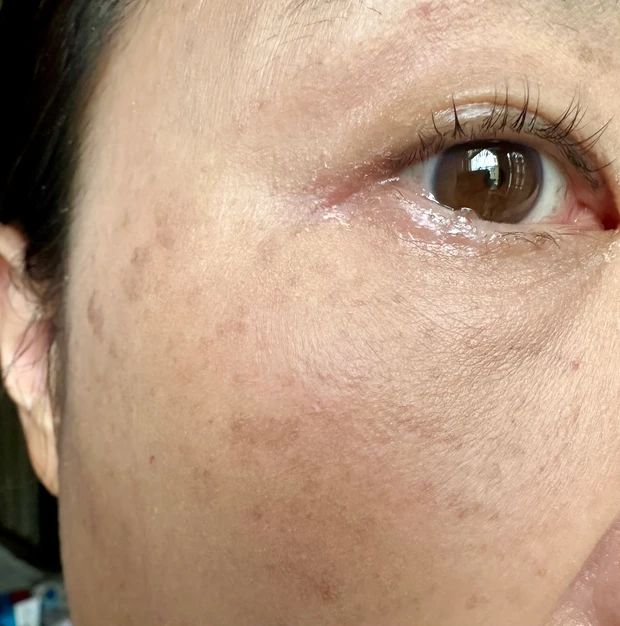 「汗と皮脂を味方につけるファンデがあるんだって！」夏の肌の味方 モイストラボ​「パウダレスフィット ファンデーション」_6_2