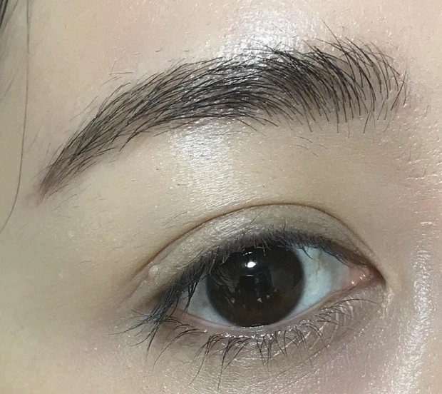 【眉毛は顔の印象を左右する】
これを使えば一気におしゃれ顔になるCelvoke”インディケイトアイブロウパウダー”
一緒に眉毛の黄金比、整え方も教えます!_3_2