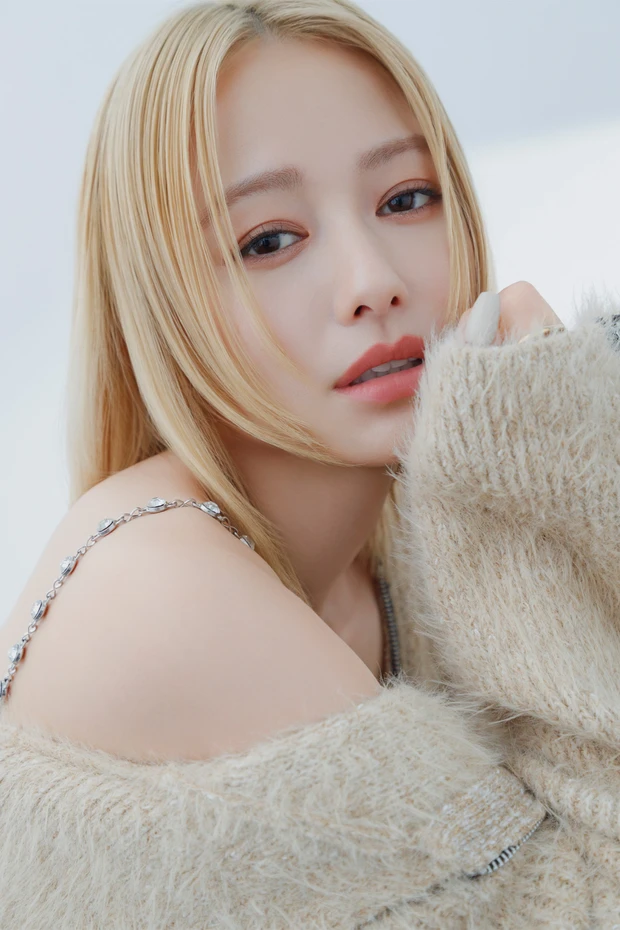 マキア　山本舞香　秋メイク　最新3Dメイク