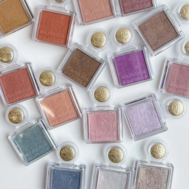 【マジョリカ マジョルカ】リニューアルした単色アイシャドウ「マジョスコープシャドウ」を全色スウォッチ…