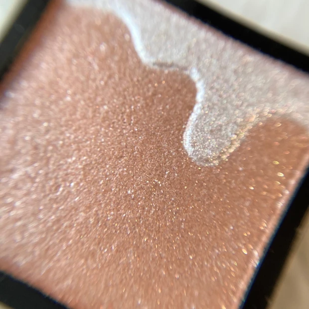 【思わず全色そろえたくなっちゃう♡】可愛いだけでそろえた、自分だけの"マキアージュ,新作アイシャドウ"をレビュー!!_3_2