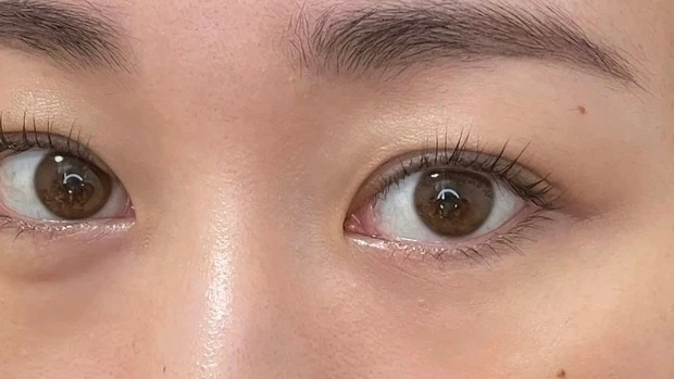 【目のクマの消し方】インフルエンサーおすすめのクマの隠し方は？_コンシーラーを使ったクマの消し方_4