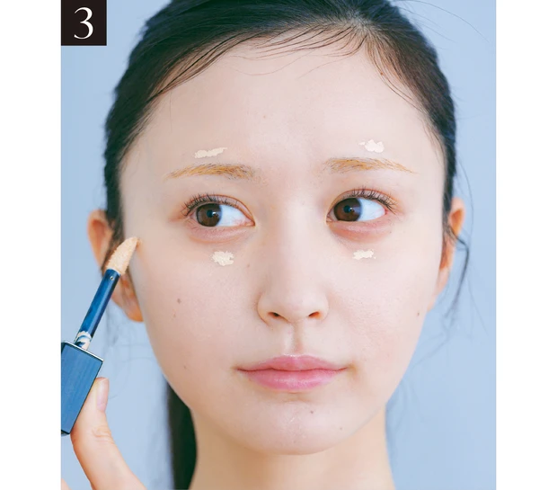 山本望叶さんのセルフメイクプロセス3