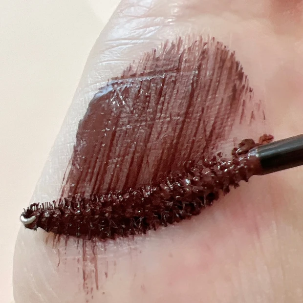 【MAQUIAインフルエンサーのオッス！推しコス】絶賛毎日愛用中！大人気D-UPのカラーマスカラ４色徹底レビュー_2_2