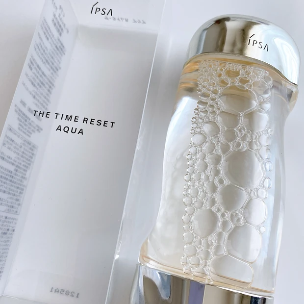 イプサのロングセラー【ザ・タイムR アクア】を初めて使ってみたら、人気があるのが頷ける化粧水でした。_3
