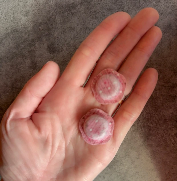 2025トレンド【耳ツボ美容】貼るコスメ RelaxQ 使い方・使用感を解説します。
_4_2