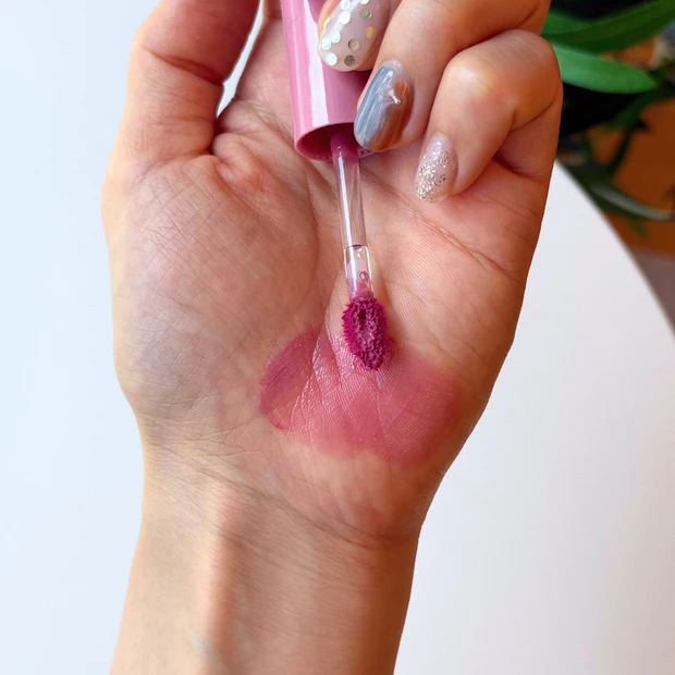 CAMMAKE キャンメイク グラスティントシロップ 04ブリスフルピンク スウォッチ