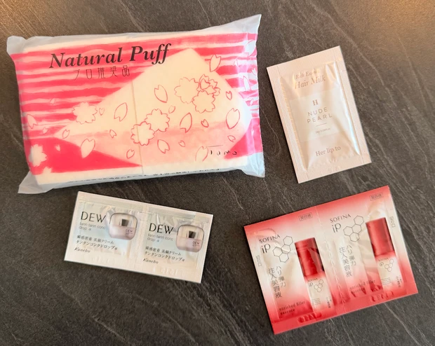 BTSJIN⭐️MAQUIA 2026年1月号”私はこれを推し活買いしました♡” _2