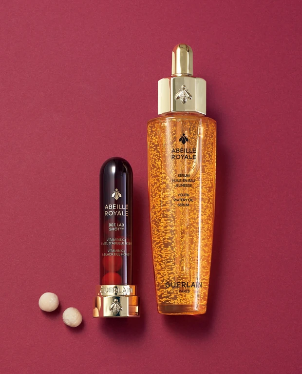 最新 小嶋陽菜さん愛用のスキンケア アベイユ ロイヤル ウォータリー オイル セロム ビー ラボ ショット