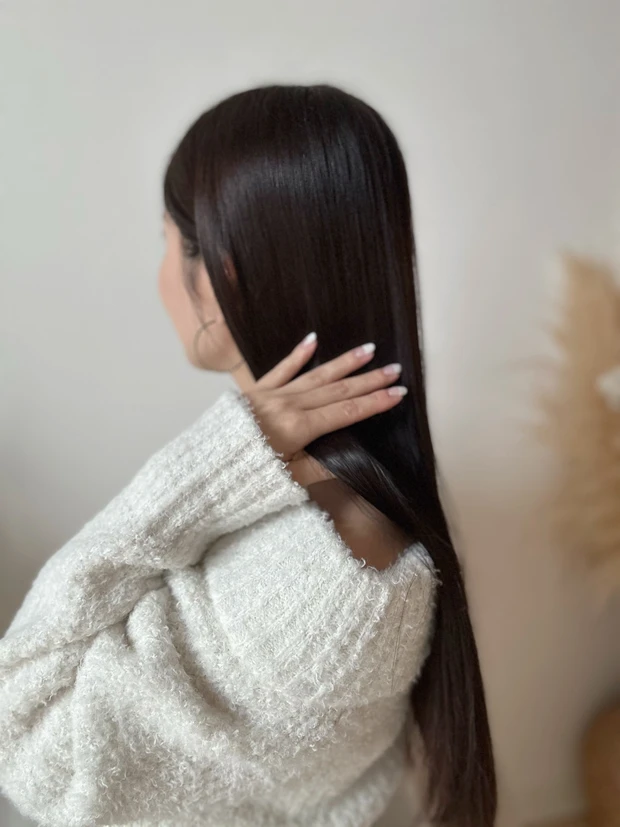 ブラックフライデーでゲットして！韓国で話題のトリートメント『 𝐔𝐍𝐎𝐕𝐄 』で艶髪滑り台🥹❤️‍🔥_3