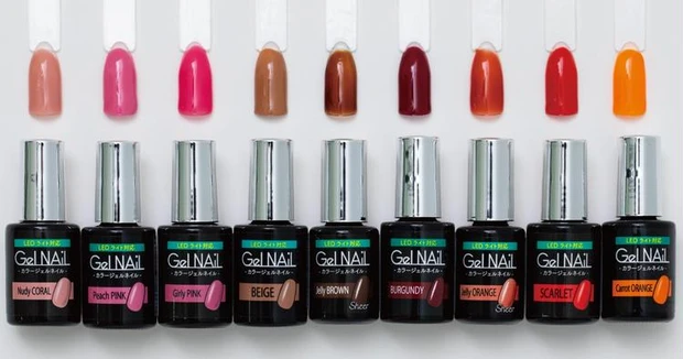 Seria(セリア)のジェルネイルのピンク、レッド系カラー