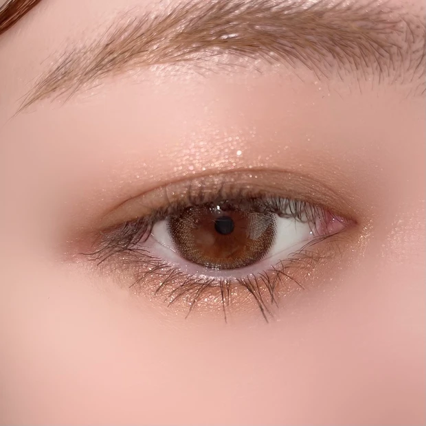 THREE スターゲージングアイシャドウクアッド 05 BEAUTIFUL BONNIE