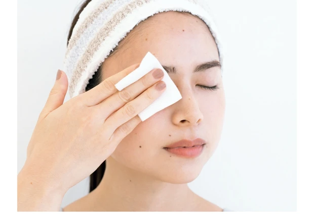 コットンの表・裏・折り目を駆使して、くまなくクリーンに