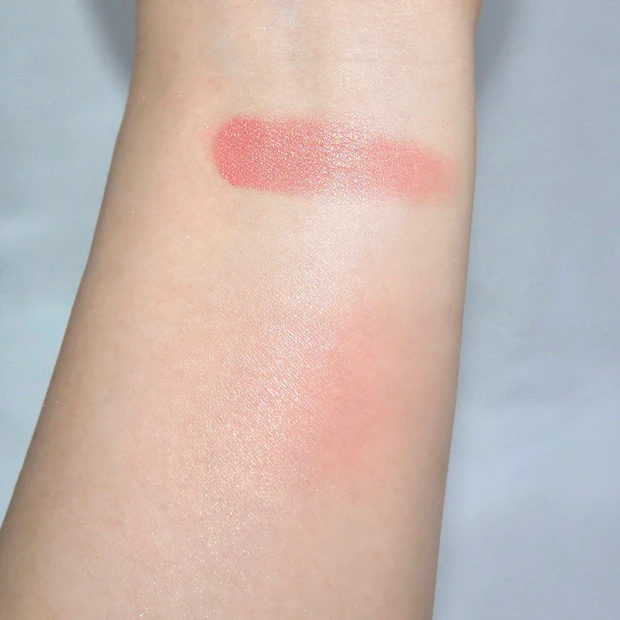 rmsbeauty(アールエムエスビューティー)ハイドラパウダーブラッシュ マイタイ スウォッチ