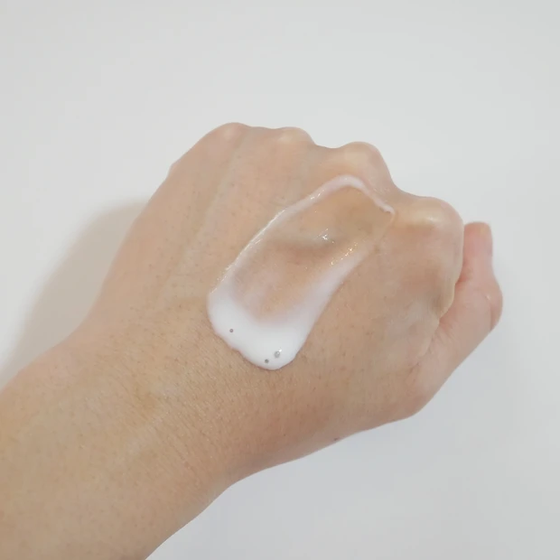 夏のボディケアに◎アスレティアの香り豊かな軽やかボディミルク_3