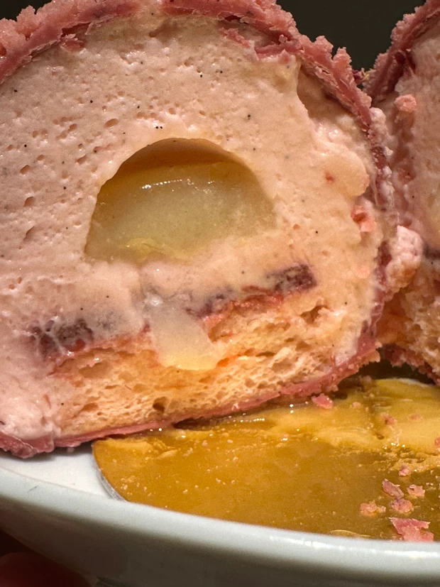 銀座エリアにラデュレ♡本日OPEN!　愛と幸福を形にしたような期間限定ケーキと店舗限定マカロン二種はこちら_10_1