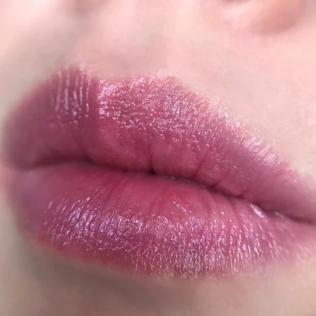 スナイデル リップケアカラー02 Sweet Dreams