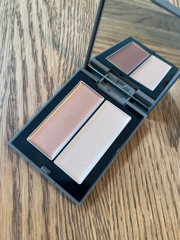 ぶれない愛用品🤍これひとつでメイク完成！スリーシマリンググローデュオの魅力🫶🏻_1