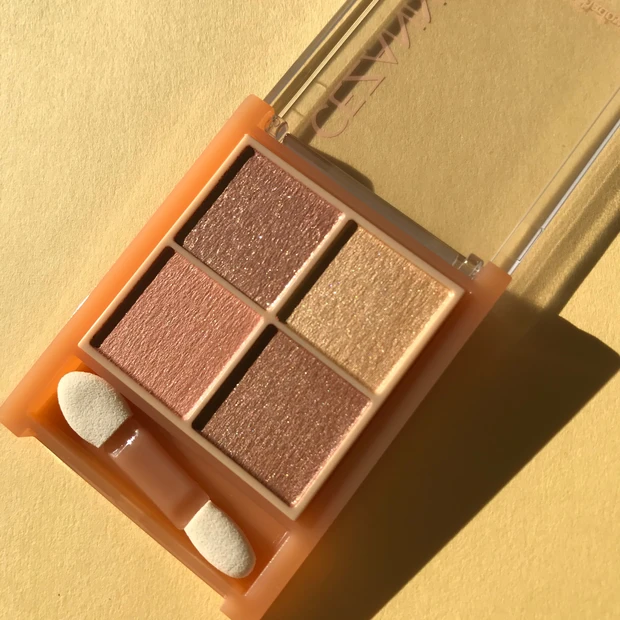 ベージュトーンアイシャドウ04ミモザベージュ