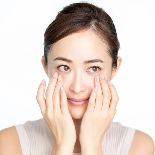 【アイケア入門】茶グマの最大の敵は摩擦！ 摩擦レスケアをマスターしよう