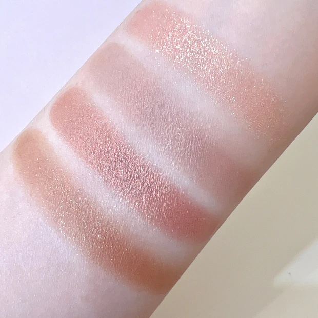 【秋新色コスメ】買うべきはこの色！現役メイク講師が選ぶ、「アディクション  ザ  アイシャドウ パレット」_2_2