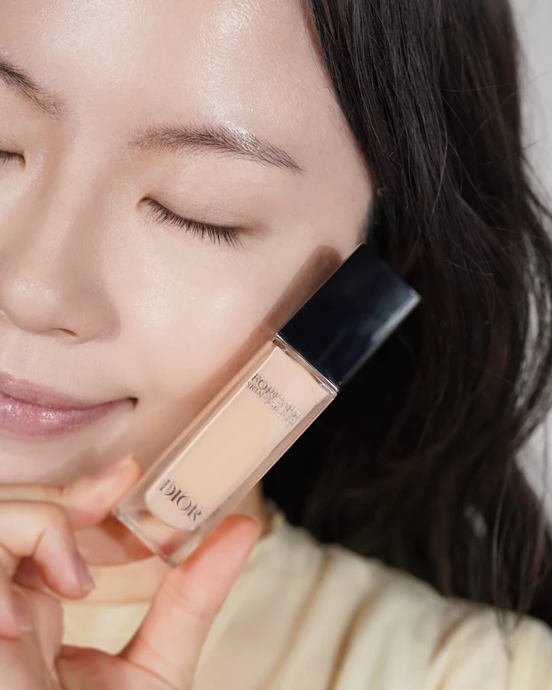 ディオール　コンシーラー　ベースメイク