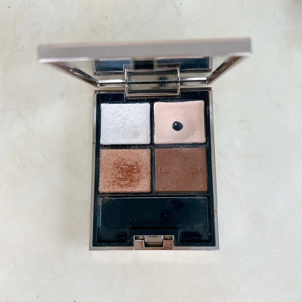 LUNASOL　アイシャドウ　アイシャドウの写真