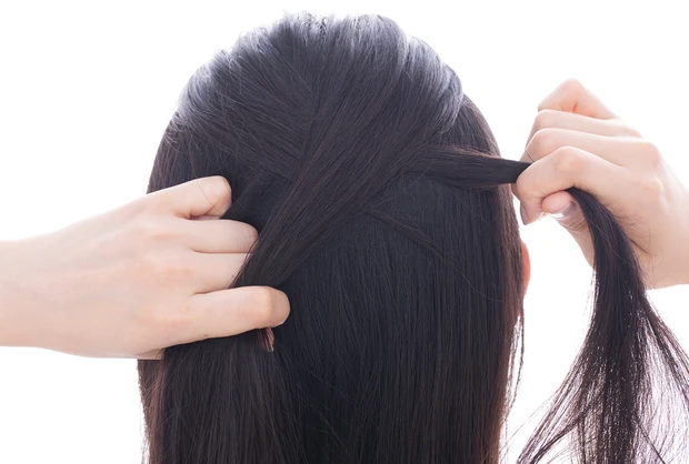 シンプルヘアにはアクセで彩りを!
前髪ありさんのwithマスクヘアアレンジ
_5
