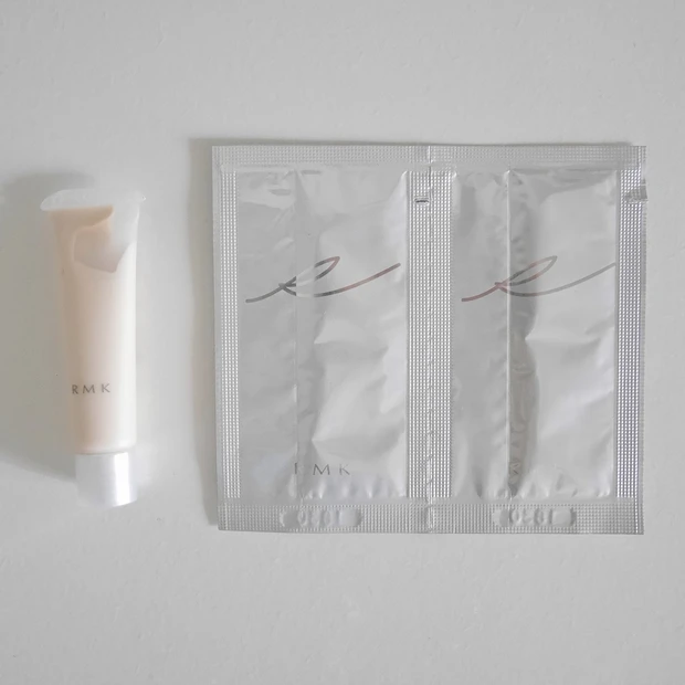 【MAQUIA10月号】読み応え抜群！美容好きさんのメイクポーチ100連発♩_2_1