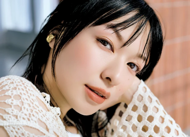 エレガンス シルキー リクイッド アイズ06　使い方