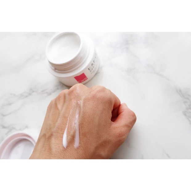 Carte'ヒルドイドの要は、製薬会社のマルホから医薬部外品として初めて供給した保水有効成分「ヘパリン類似物質HD」_3_2