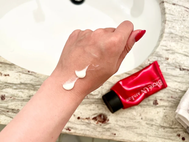 【ビオレ】旅行に絶対に持っていくお気に入り日焼け止めはこれ!_2