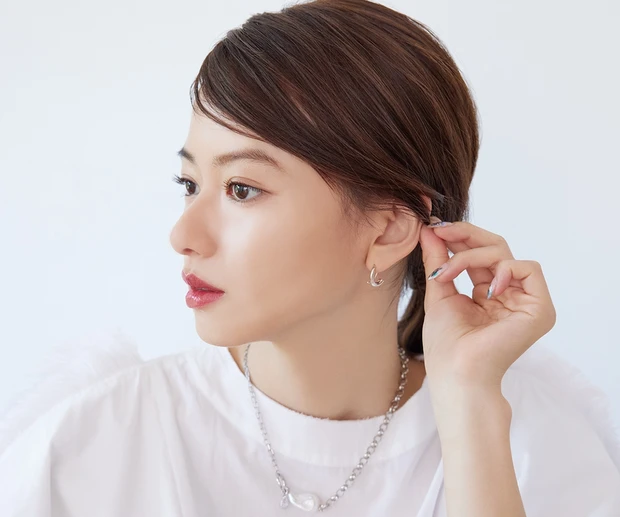ロングヘアの山本舞香さんをニュアンスチェンジさせるなら?
_8