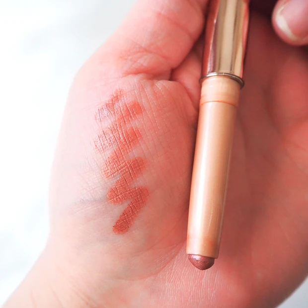 LAURA MERCIER(ローラメルシエ)キャビアスティックアイカラー R3 STRIKE A ROSE